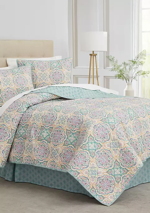 Flash Sale 🎁 Waverly® Menagerie Quilt Set 🤩 1 Flash Sale 🎁 Waverly® Menagerie Quilt Set 🤩